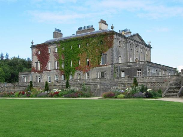 Westport House estate in County Mayo, which was once owned by Howe Peter Browne, 2nd Marquess of Sligo. (David Stanley / CC BY 2.0)