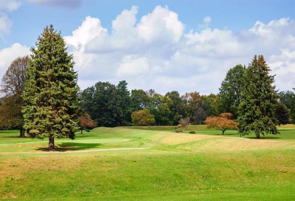 Newark Earthworks. (Zack Frank /Adobe Stock)