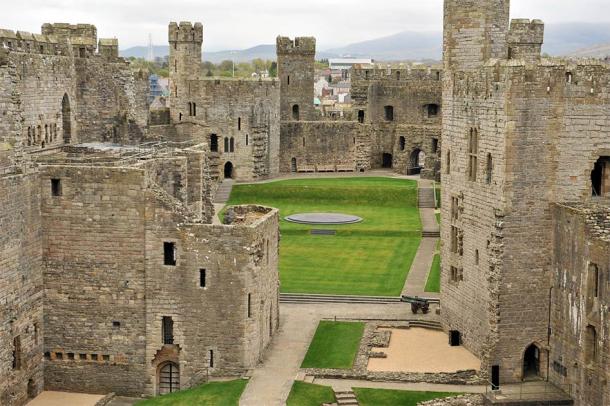 Inside of Caernarfon Castle. (Oleksandr Umanskyi / Adobe Stock)