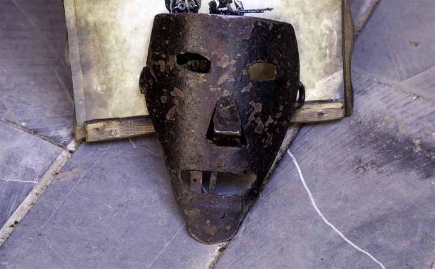 Una máscara de hierro de un museo de la tortura medieval. (foto celia / Adobe Stock)