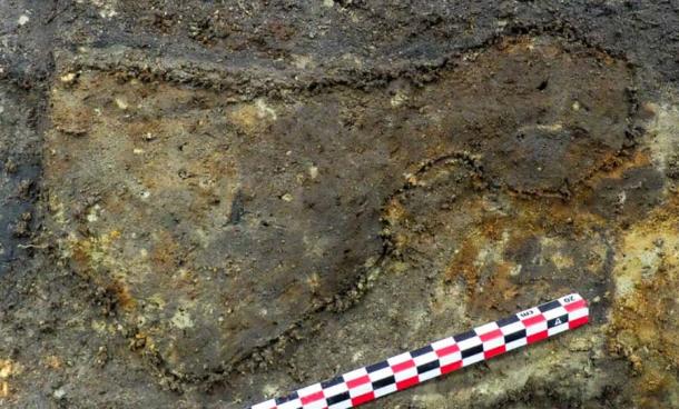 The imprint of an unusually large Viking axe head found at the Norwegian. (Museum of Cultural History, Oslo)