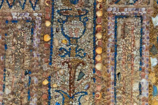Close up of the intricate mosaic on the domus walls. (Italian Ministry of Culture)
