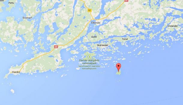 The wreck was found just south of the island of Jussarö (pinned) in Finland.