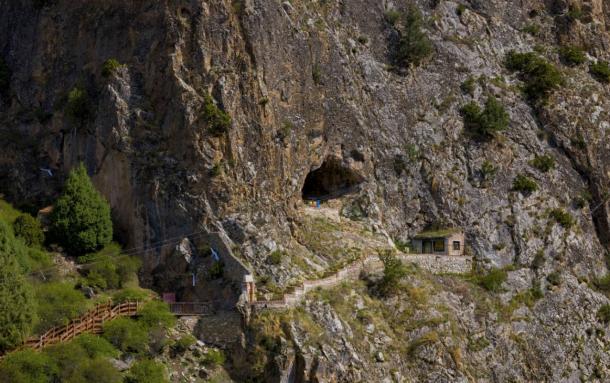 Excavations at Baishiya Karst Cave are revealing the hitherto unknown lifeways of Denisovans on the Tibetan Plateau.