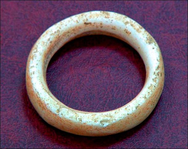 Marble ring found in the cave. Picture: Scientific Russia