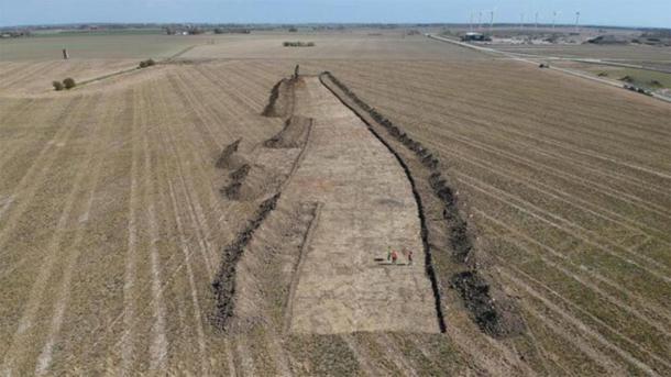 The massive structure may have stretched 1.5 km across Lolland. (Museum Lolland-Falster)