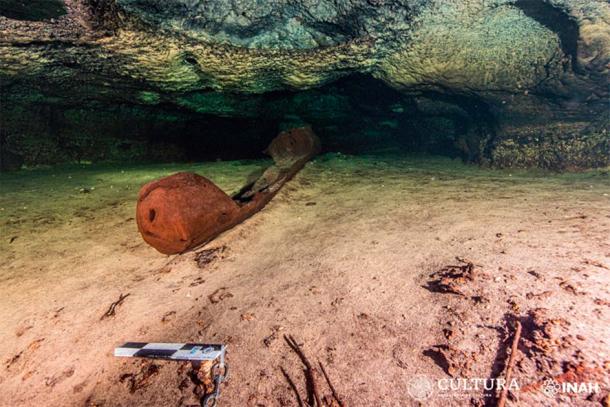 The Maya canoe is set to remain in situ in accordance to UNESCO protocols. (INAH)