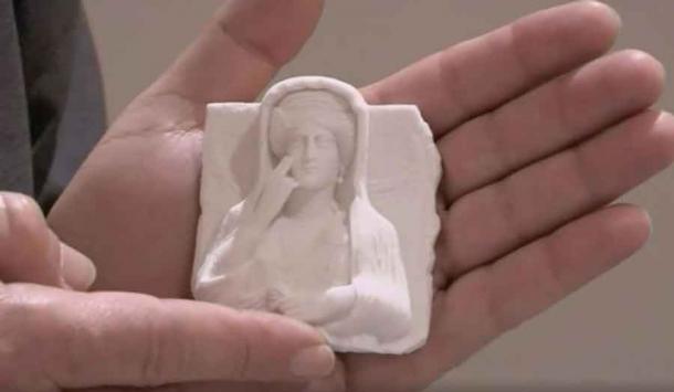 The miniature Haliphat which was used by the Smithsonian to convey the message that the future of Palmyra’s cultural heritage is in all of our hands. (Freer Gallery of Art / Smithsonian Institution)