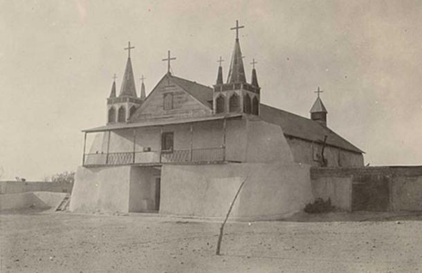 The mission church at Pueblo de Isleta where Padre Padilla was buried