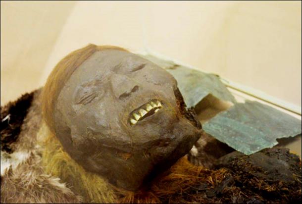 Five mummies were found to be shrouded in copper, while also elaborately covered in reindeer, beaver, wolverine or bear fur.