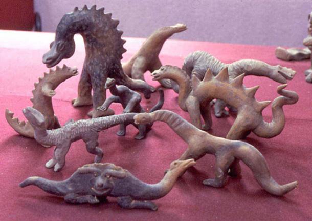 Some of the mythical and dinosaur-like Acámbaro figurines.