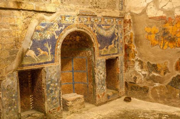 Stunning paintings found in Herculaneum attest to its Roman luxury seaside retreat reputation. 