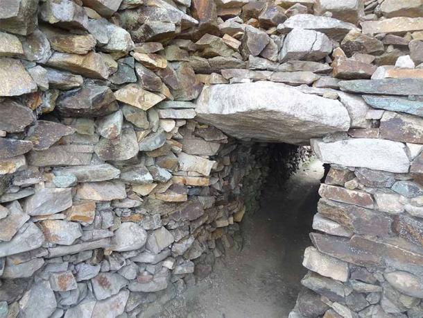 One of the passages at the Cairn de Barnenez. (Fabien / Adobe Stock)