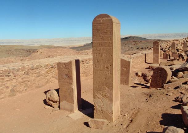 Temple of Hathor in Serâbît el-Khâdim in Egypt. (Felipe Ligeiro FL / CC BY-SA 4.0)