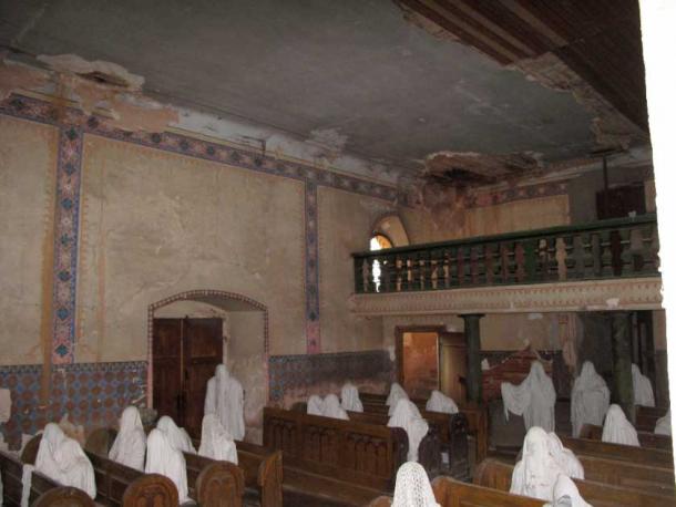 A recent art project to ‘install’ ghosts at Saint George’s Church, a haunted monument in the Czech Republic, has become a tourist attraction (Juandev / CC BY SA 3.0)