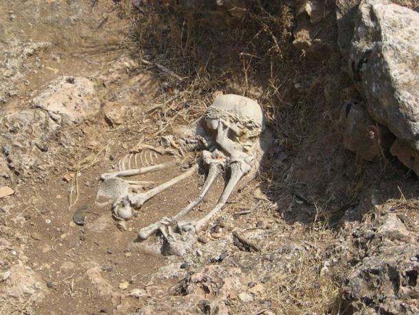 A reconstruction of a Natufian burial at the 