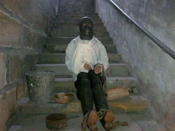 Model reconstruction of the Man in the Iron Mask, Castle of Vaux-le-Vicomte