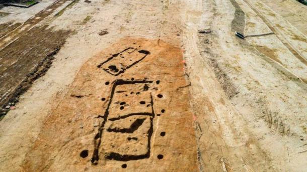 The foundations of the rectangular Neolithic houses found on the banks of Lough Foyle. (Northern Archaeological Consultancy)
