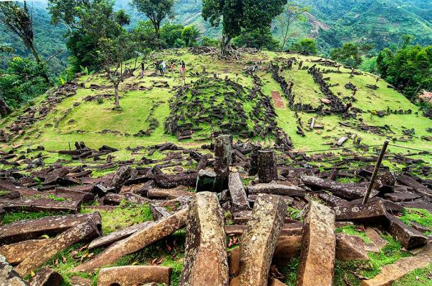 The seemingly hand carved rocks at Gunung Padang, in West Java (RaiyaniM / CC BY-SA 4.0)