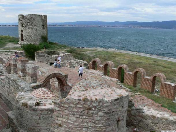 Close to the ship graveyard, the old town of Nessebar on the Bulgarian coast is a dense stack of layered ruins that stretch back more than 3,000 years. (Martyr / CC BY-SA 2.5)