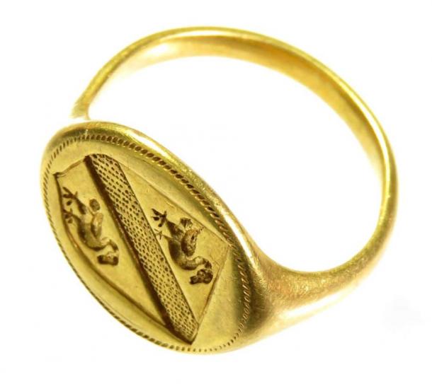 The signet ring holds the coat of arms of Sir Matthew Jenison, once High Sheriff of Nottingham. (Hansons Auctioneers)