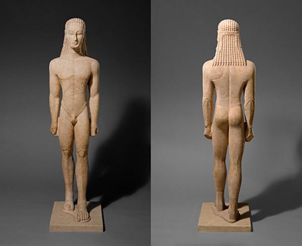 Encontrada en Ática, esta estatua funeraria de mármol de un kouros es una de las esculturas de mármol más antiguas que se han descubierto. (Dominio publico)