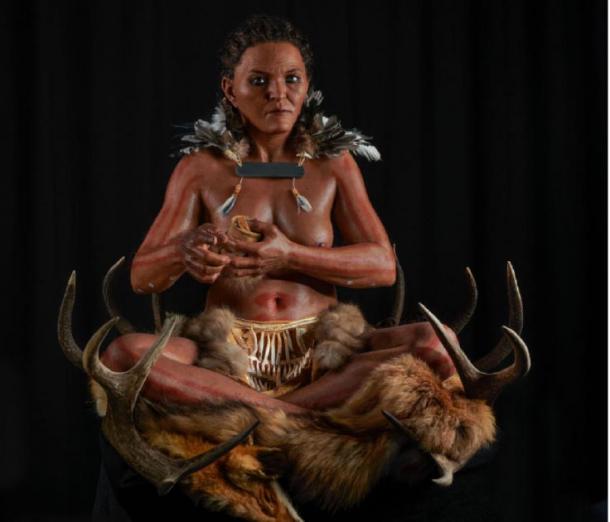 The burial was elaborate, and the woman was highly adorned. (© Gert Germeraad / Trelleborgs Museum)