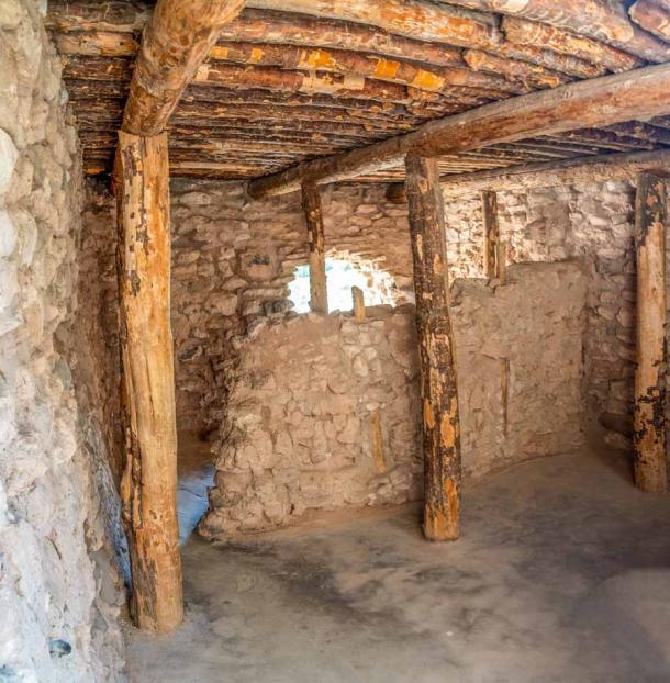 An inside view of the top tower of the Tuzigoot National Monument in Arizona’s Verde Valley. This ancient dwelling of the Sinagua people featured a wooden beam structure that supported the roof. (tamas / Adobe Stock)