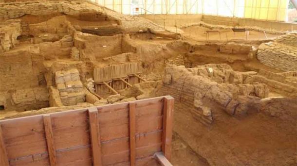 Una vista del segundo cuarto descubierto en Çatalhöyük. (Aksam)