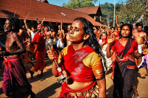 The velichappadu photographed by Challiyil Eswaramangalath Pavithran Vipin.