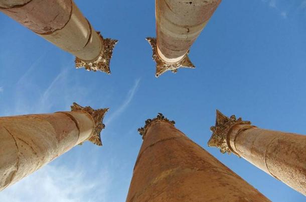 A view of columns at Jerash ruins. (CC BY 2.0)