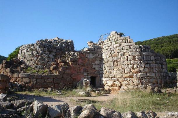 A view of Nuragic complex of Palmavera. (CC BY-SA 3.0)