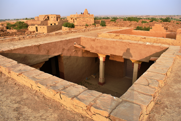 The abandoned village of Kuldhara in India. (SONAL / Adobe Stock)