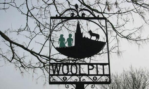 A village sign in Woolpit, England, depicting the two Green Children of Woolpit from the 12th century legend. (Rod Bacon / CC BY-SA 2.0)