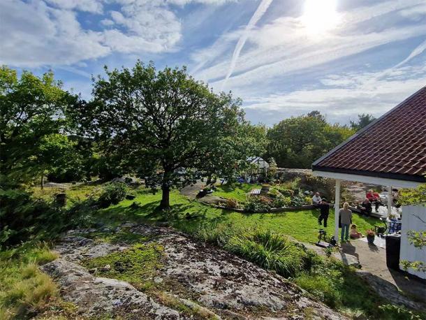 The artifacts were uncovered in the garden of the Aasvik family on the Norwegian island of Jomfruland. (Vibeke Lia Vestfold and Telemark County Municipality)