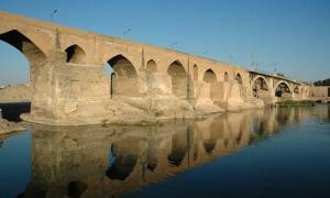 Dezful Bridge: The Oldest Usable Bridge in The World Was Built by 70,000 Roman Prisoners