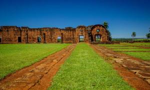 The ruins of Jesús de Tavarangue Source: Kylie / Adobe Stock