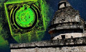 El Caracol Observatory at Chichen Itza (Wright Reading/CC BY-NC 2.0) and Composite 3D laser scan image of El Caracol from above