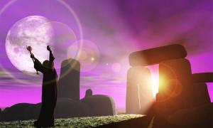 After a ten year run of bad luck, an Irish farmer was advised by University College Cork to contact druids to perform a ceremony. Source: heywoody / Adobe Stock