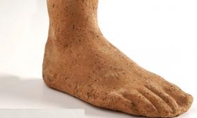 Experts Try to Solve Mystery of Thousands of Ancient Clay Body Parts Strewn Across Italy 