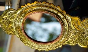 Aranmula Kannadi Mirror. Source: SREEDAS / Adobe Stock.