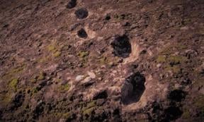Devil footprints’ on the Ciampate del Diavolo.          Source: Edmondo Gnerre / CC BY 2.0