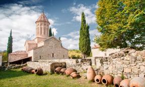 Winemaking in Georgia. Source: lobodaphoto / Adobe Stock.