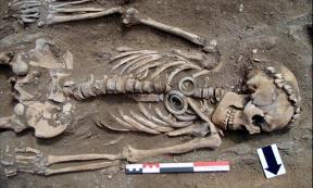 Siberia, couple, Russia, skeletons, human remains, jade, artifacts, Baikal