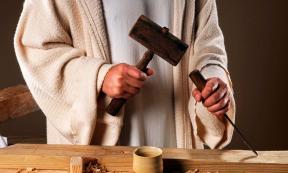 Jesus as a carpenter. Source: R. Gino Santa Maria / Adobe Stock.
