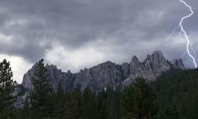 Legends of Mount Shasta: “The Abode of the Devil” Part 4 – Investigating the Castle Crags Petroglyphs