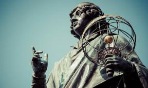 Finding the Grave of Nicolaus Copernicus - Heretic Turned National Hero