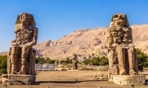 Colossi of Memnon. Source:  Leonid Andronov / Adobe Stock.