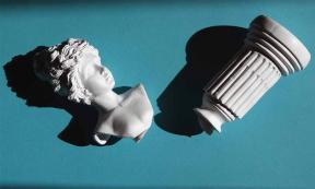 Broken Roman statue. Source: Dmitry / Adobe Stock.