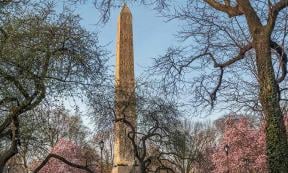 Cleopatra’s Needle, better known as Thutmose Obelisk, in Central Park, New York. Source: John Anderson / Adobe Stock